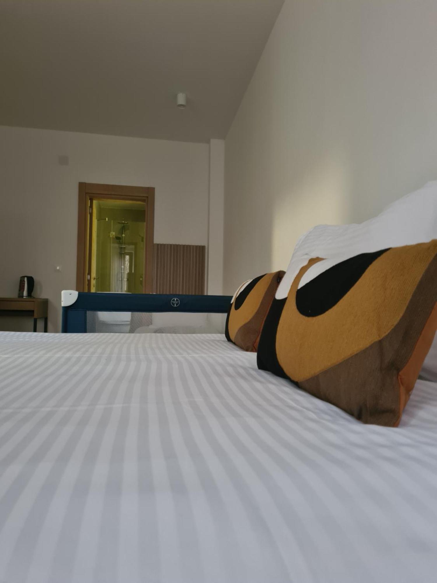 Fera Hotel Белград Екстериор снимка